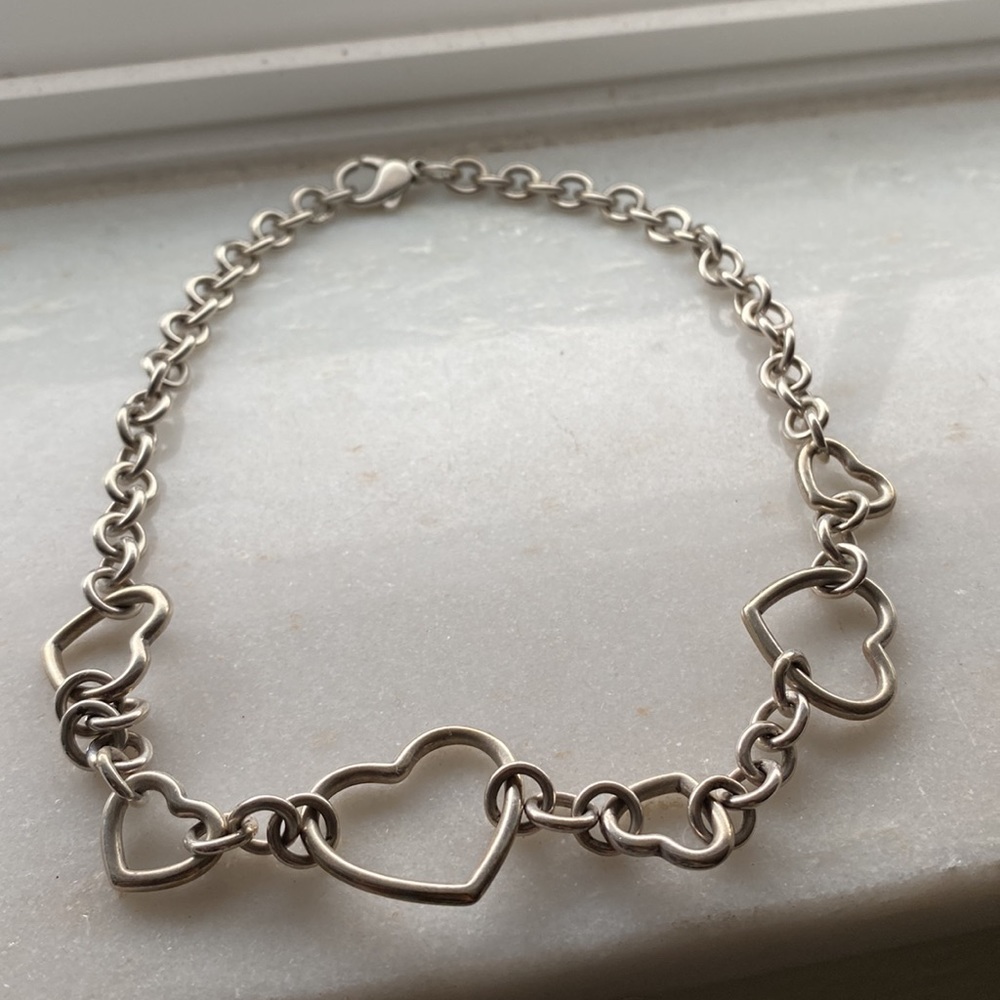 Tiffany and Co. Heart chain necklace choker